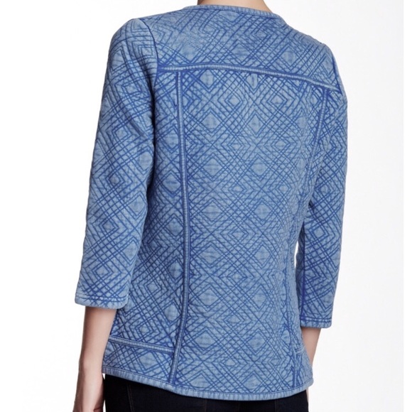 Quilted Lucky 🍀 Quarter Sleeved Coat - Picture 3 of 8